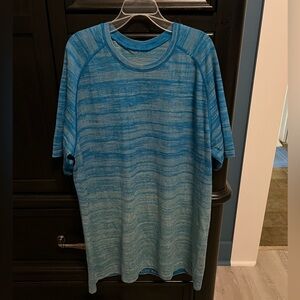 Men’s Lululemon Athletica Shirt